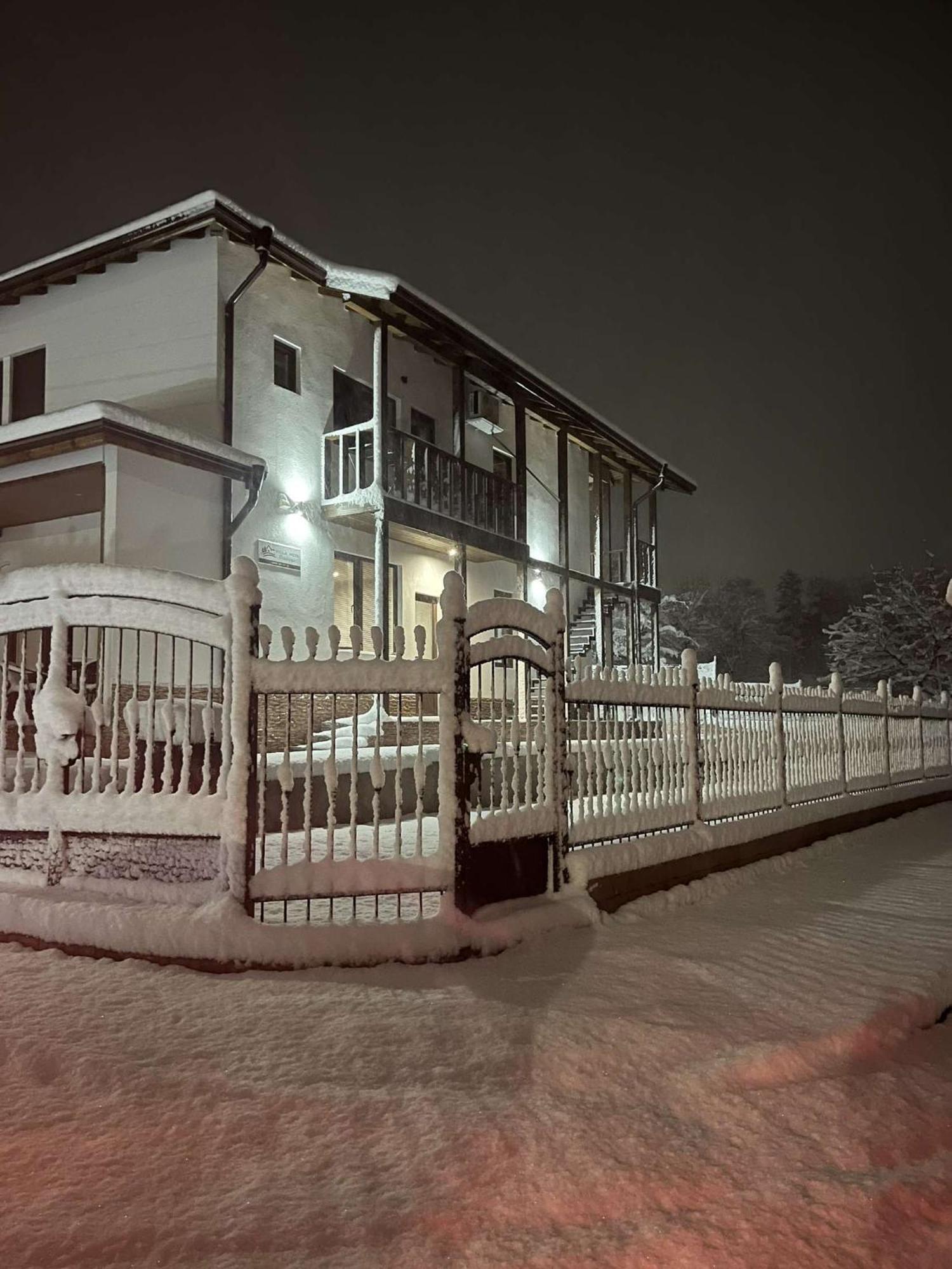 ספרבה בניה Villa Medi Boutique מראה חיצוני תמונה